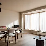 Spacious Luxury Near * Де Панбархат